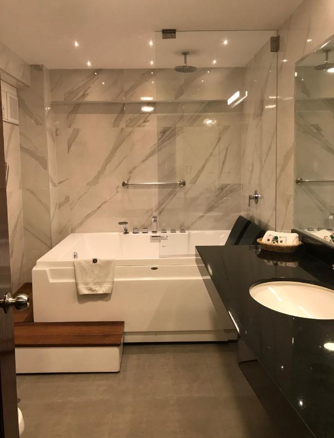 Hotel Lexus Лима Экстерьер фото